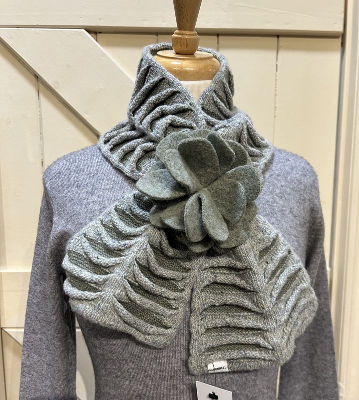 Kilcarra Floral Scarf - Spearmint