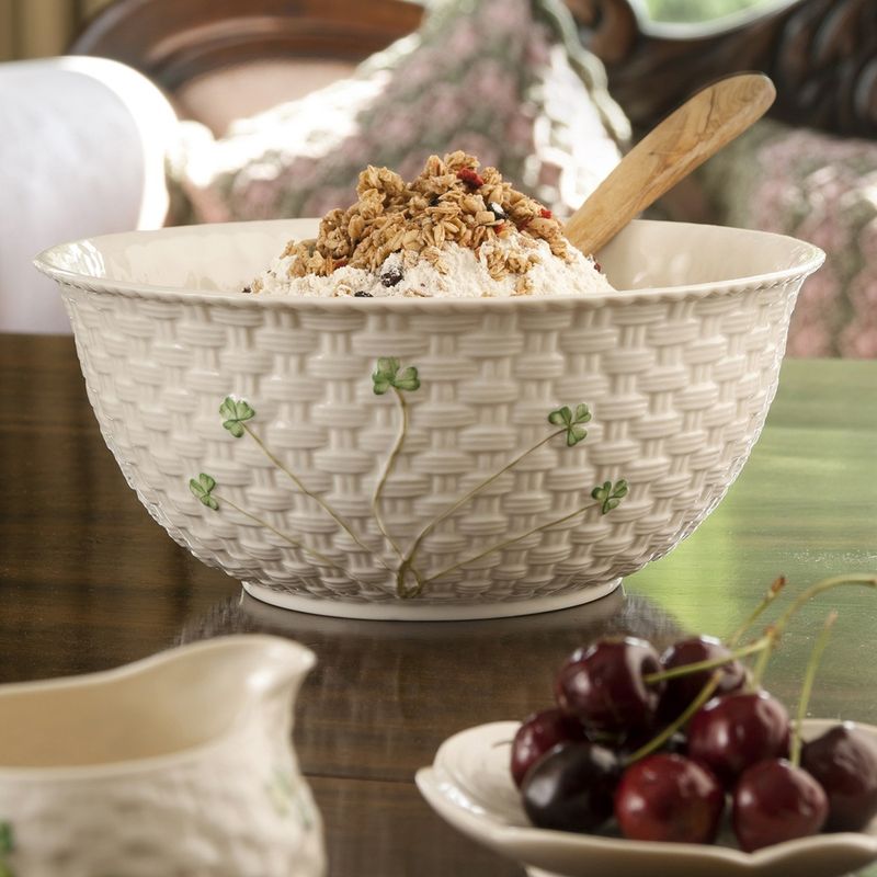 Belleek Shamrock 6" Bowl