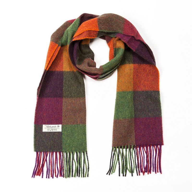 100 % Lambwool Scarf - Maroon Green Black Check