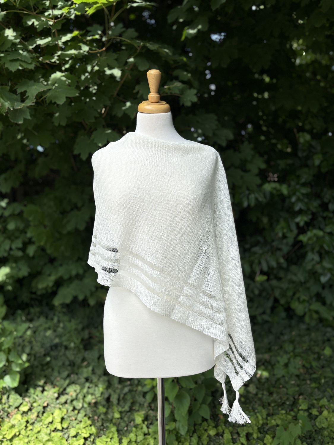 100% Linen Poncho - White