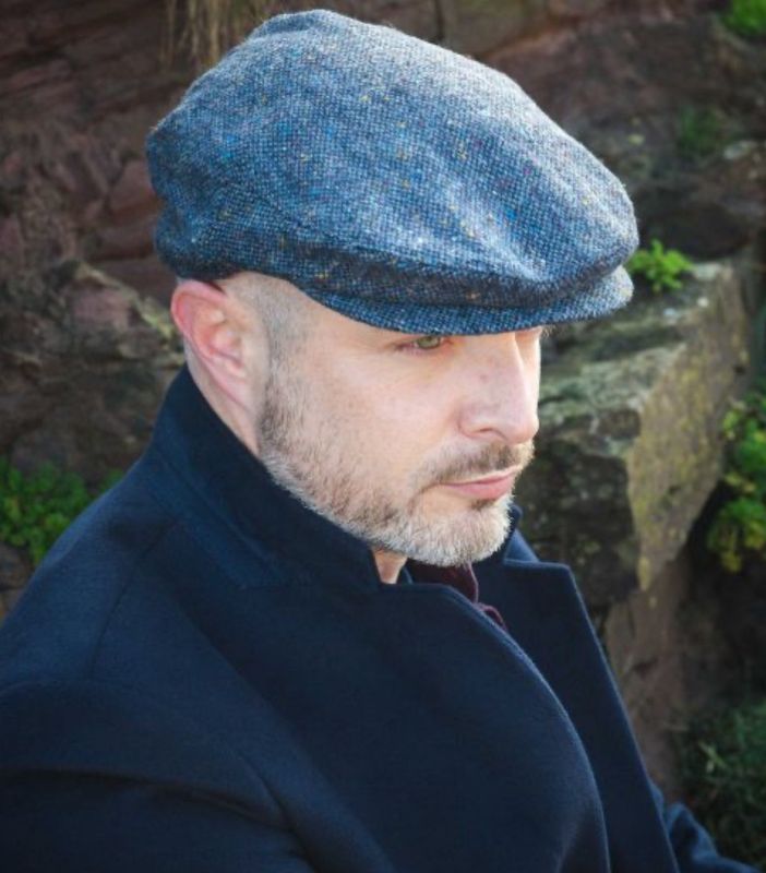 Irish Tweed Cap - Navy Fleck Donegal