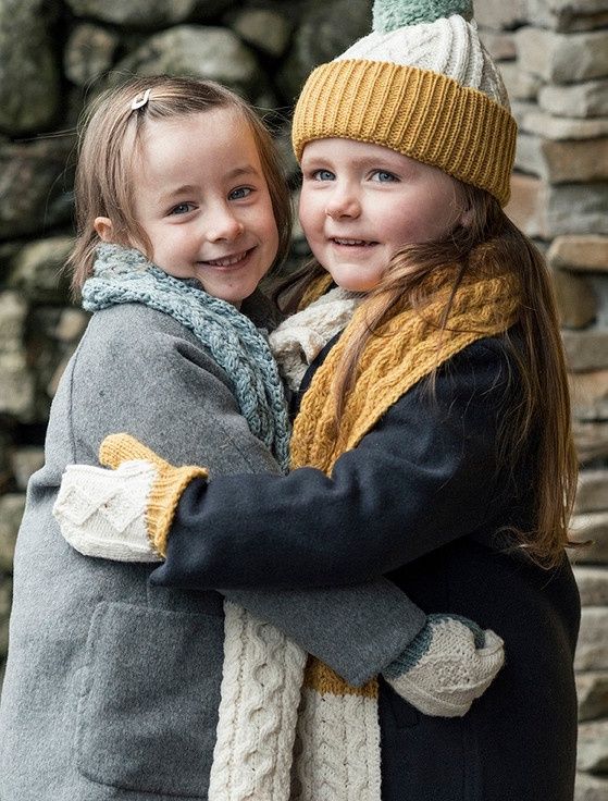 Children’s Two Colour Mittens