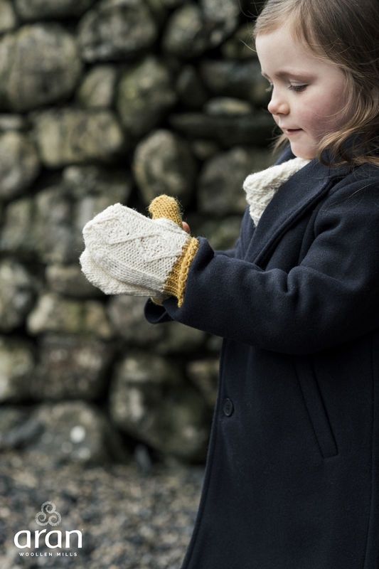 Children’s Two Colour Mittens