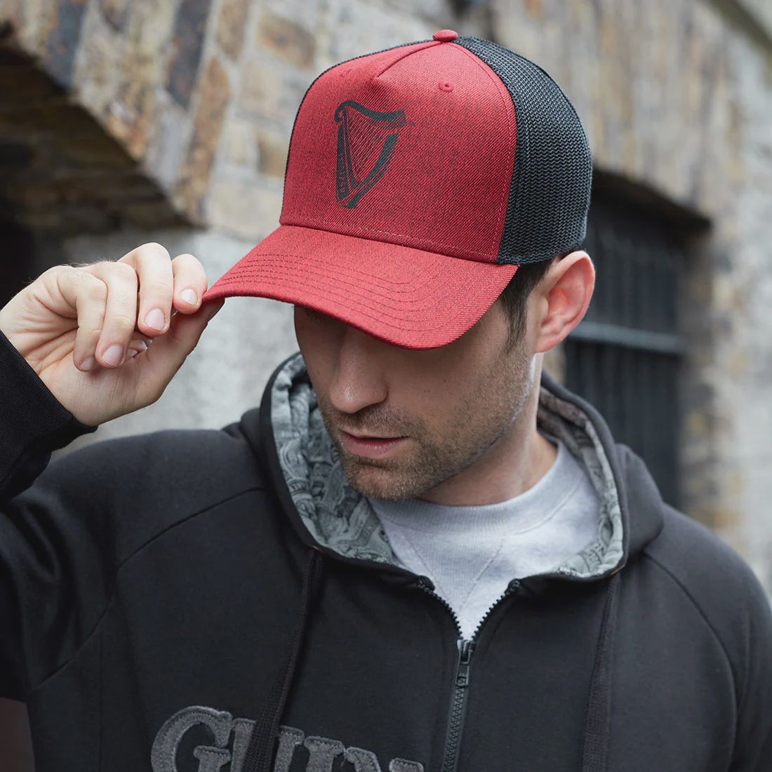 Guinness Trucker Premier Black &amp; Red Harp Cap