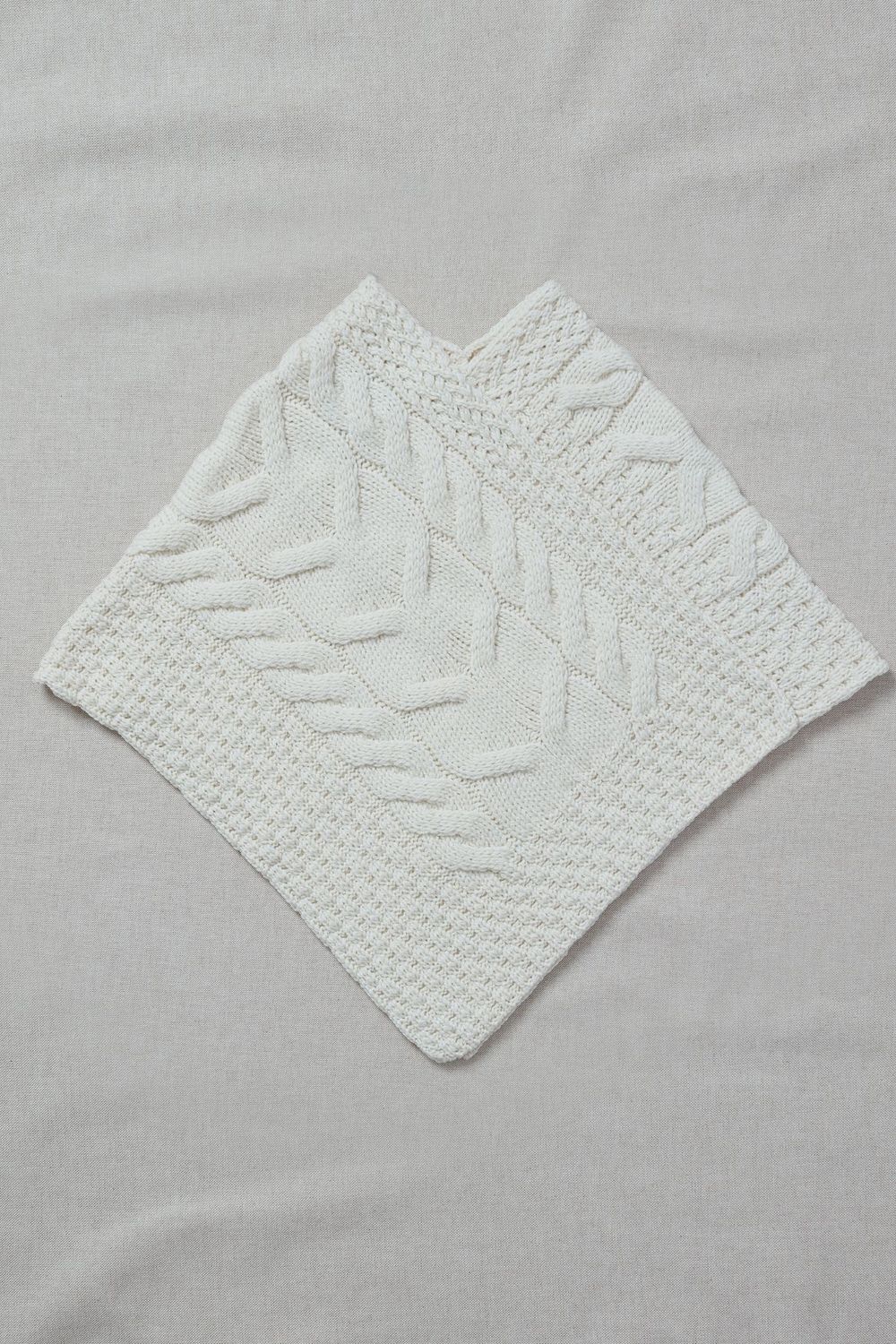 Children&#39;s Poncho - Natural