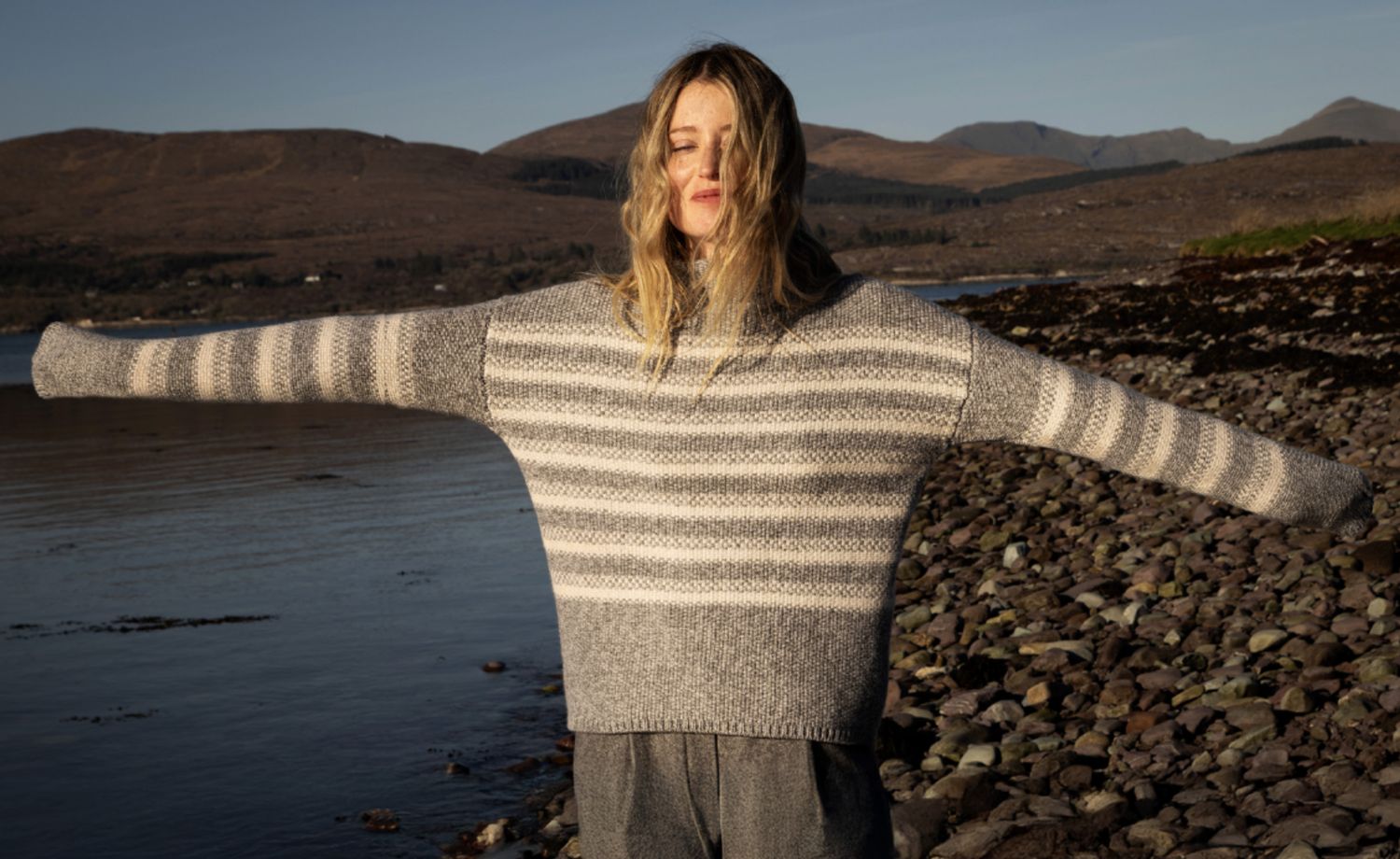 Mock Neck With Stripe - Grey/Cream