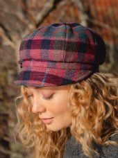 Una Tweed Hat - Rose Pink &amp; Navy Plaid