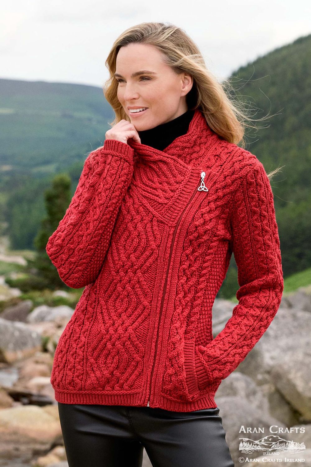 Shannon Cable Knit Side Zip Short - Cherry