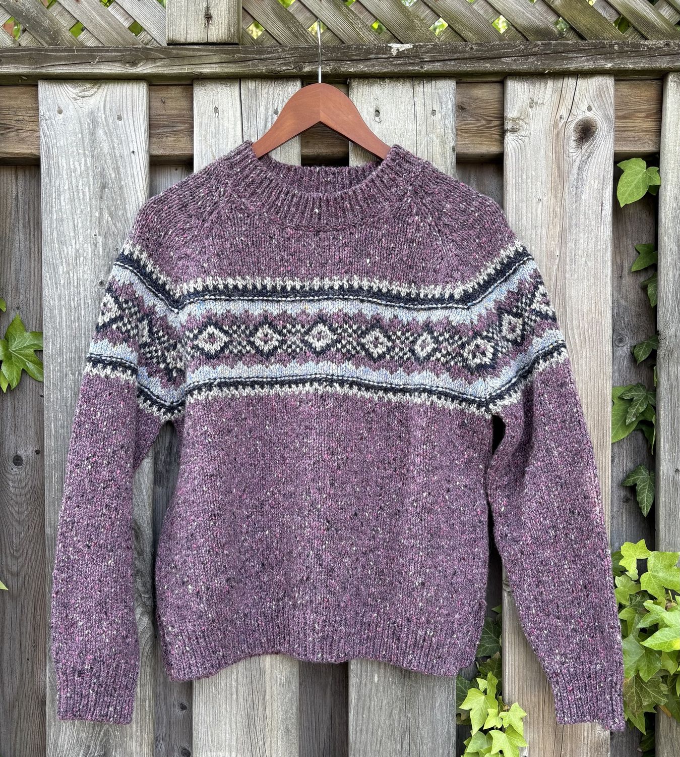 Fairisle Chest Crew Neck - Dark Mauve, Size: S