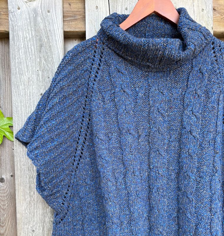 McConnell Poncho - Navy