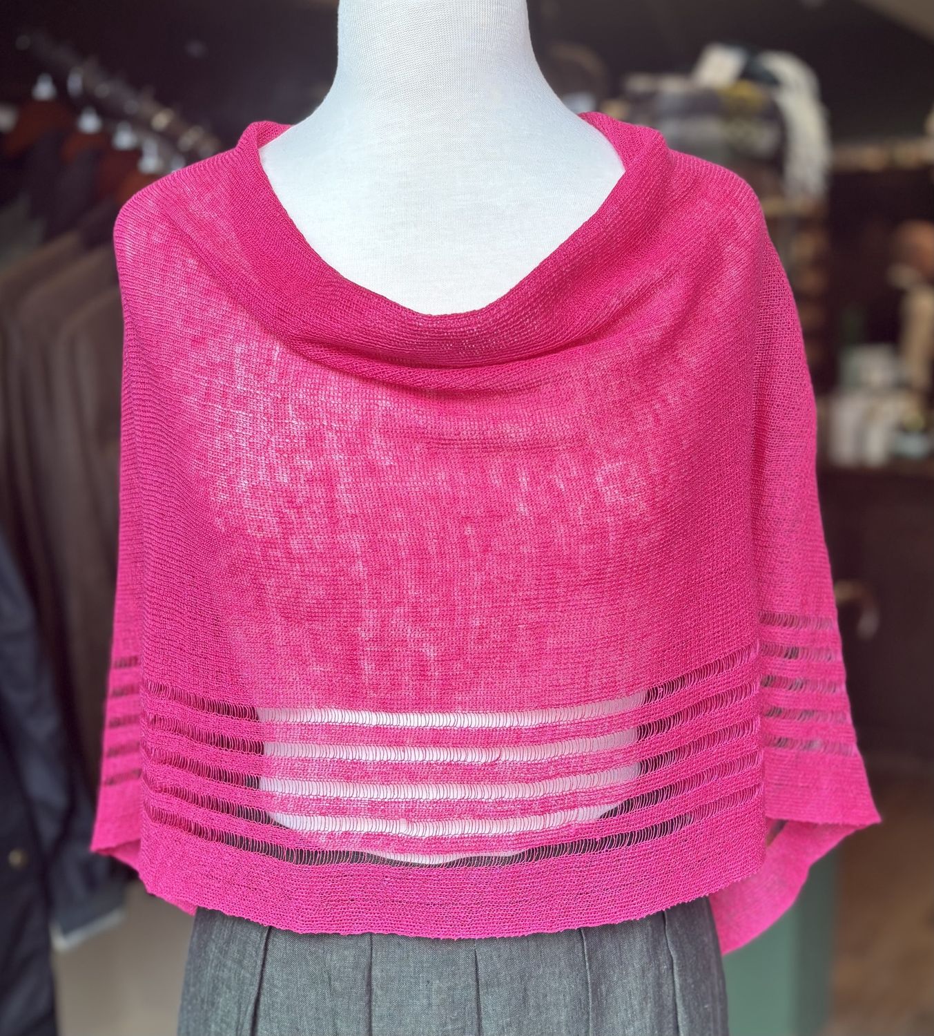 100% Linen Poncho - Fuschia