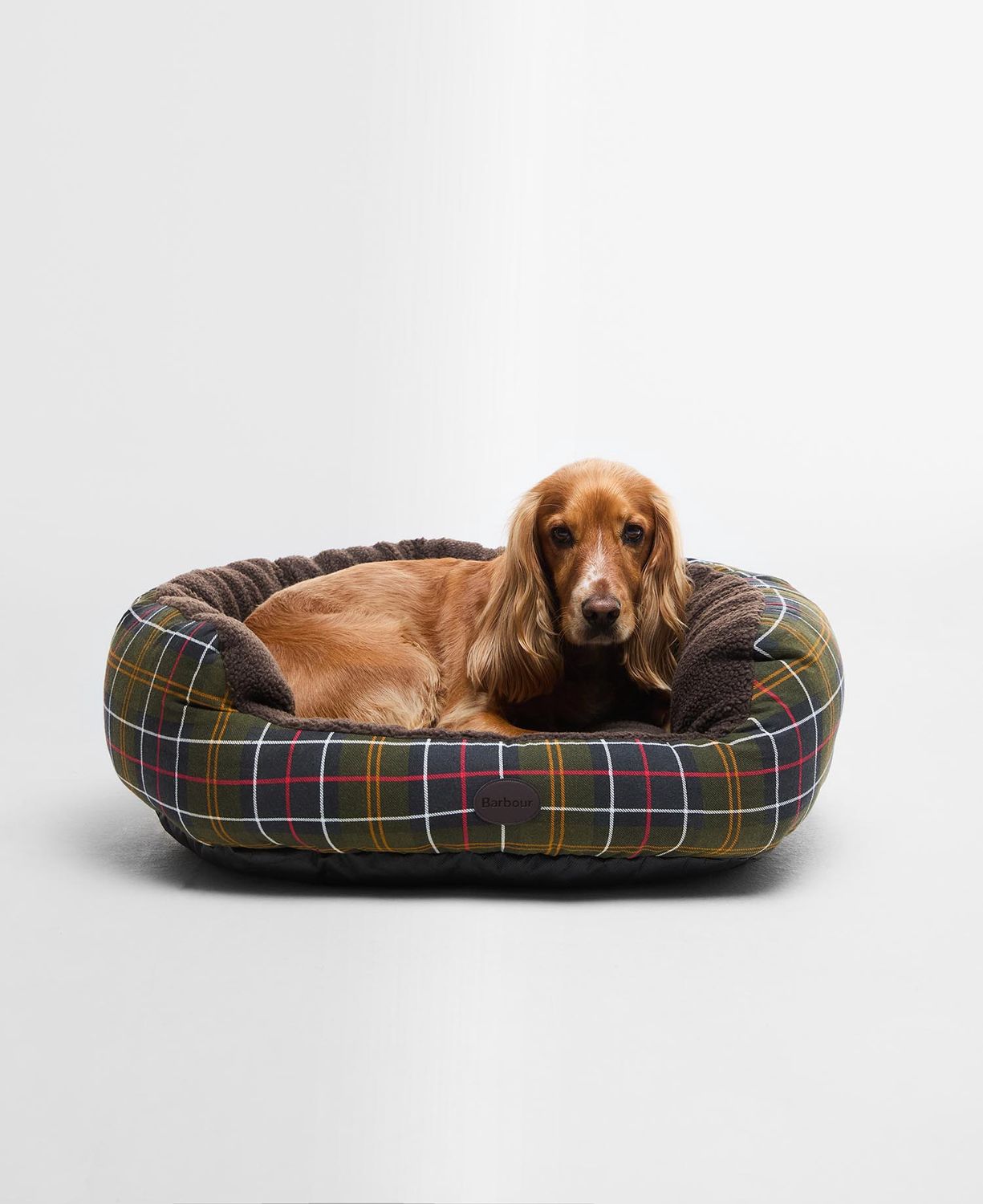 Barbour Snuggle Dog Bed 30&quot; - Round