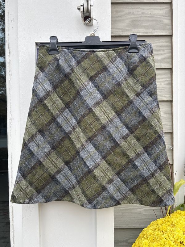 Short Tweed Skirt - Green Blue Check