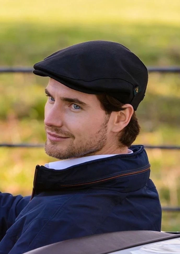 Trinity Cap - Black, Size: S