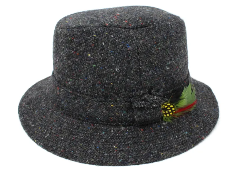Walking Tweed Hat - Dark Grey