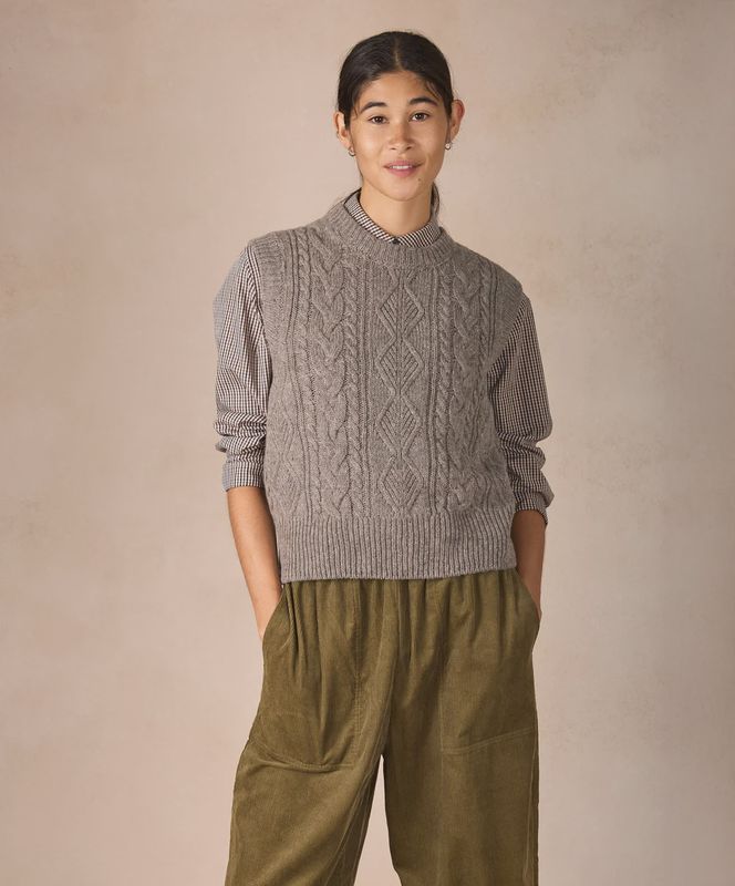 ‘Callie’ Cable Vest in Rocky Ground