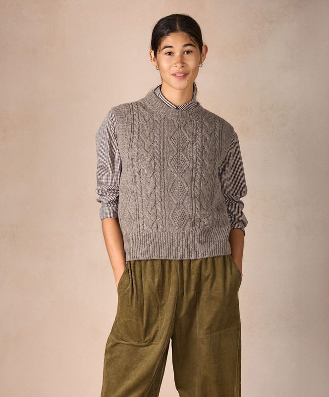 ‘Callie’ Cable Vest in Rocky Ground