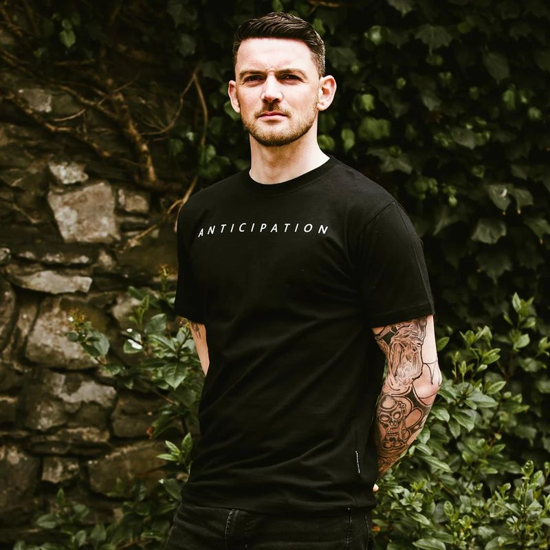 Guinness - Premium Vintage Tortoise Back Graphic Tee