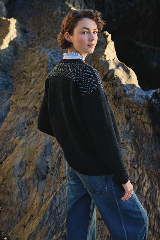 Herringbone Stitch Sweater - Charcoal/Steel