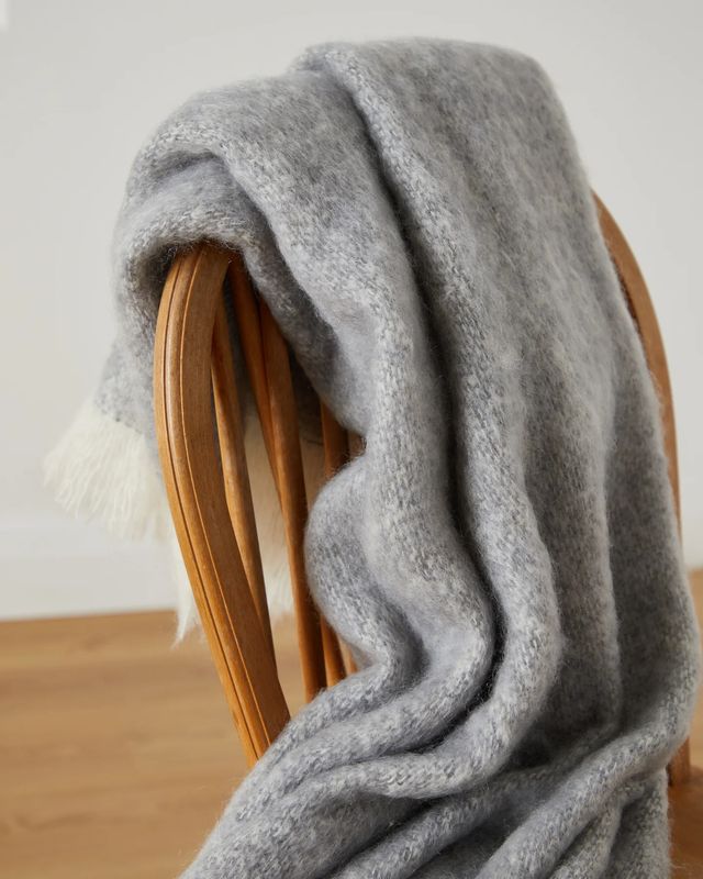 Foxford Croagh Patrick Mohair Thow - Grey