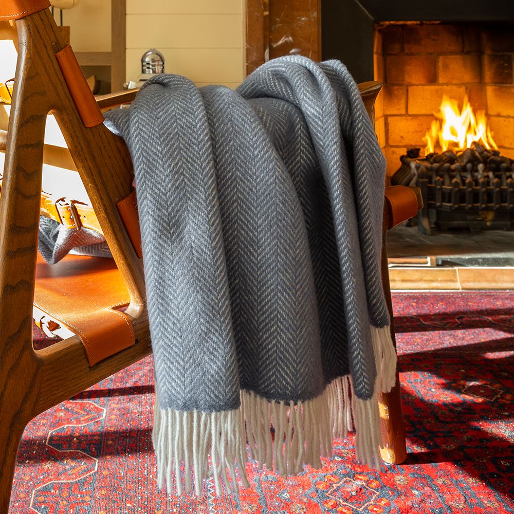 Merino Wool Cashmere Throw - Grey Herringbone