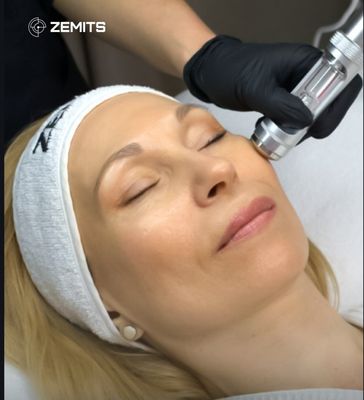 Mesotherapy Electroporation (Needle-Free)
