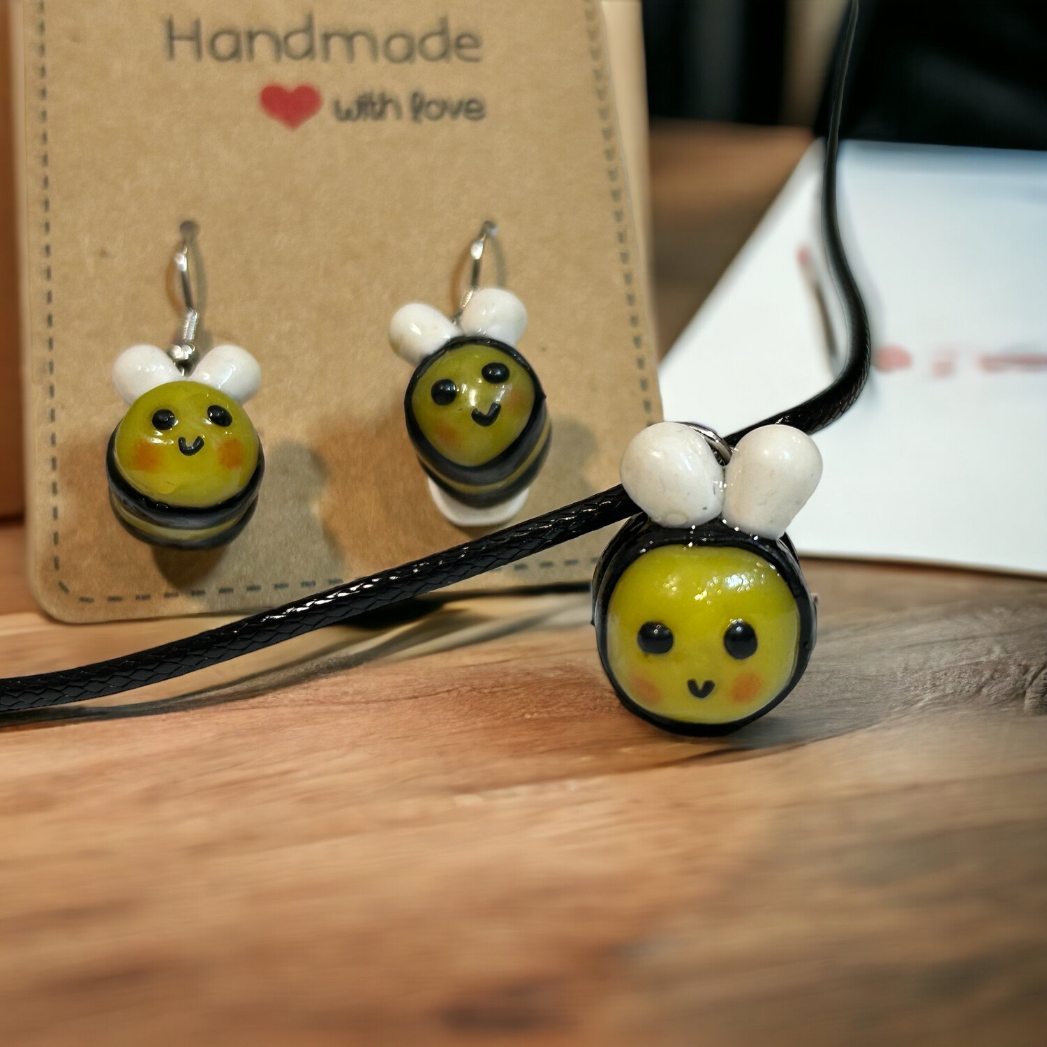 Kawaii Buzzy Bees Set