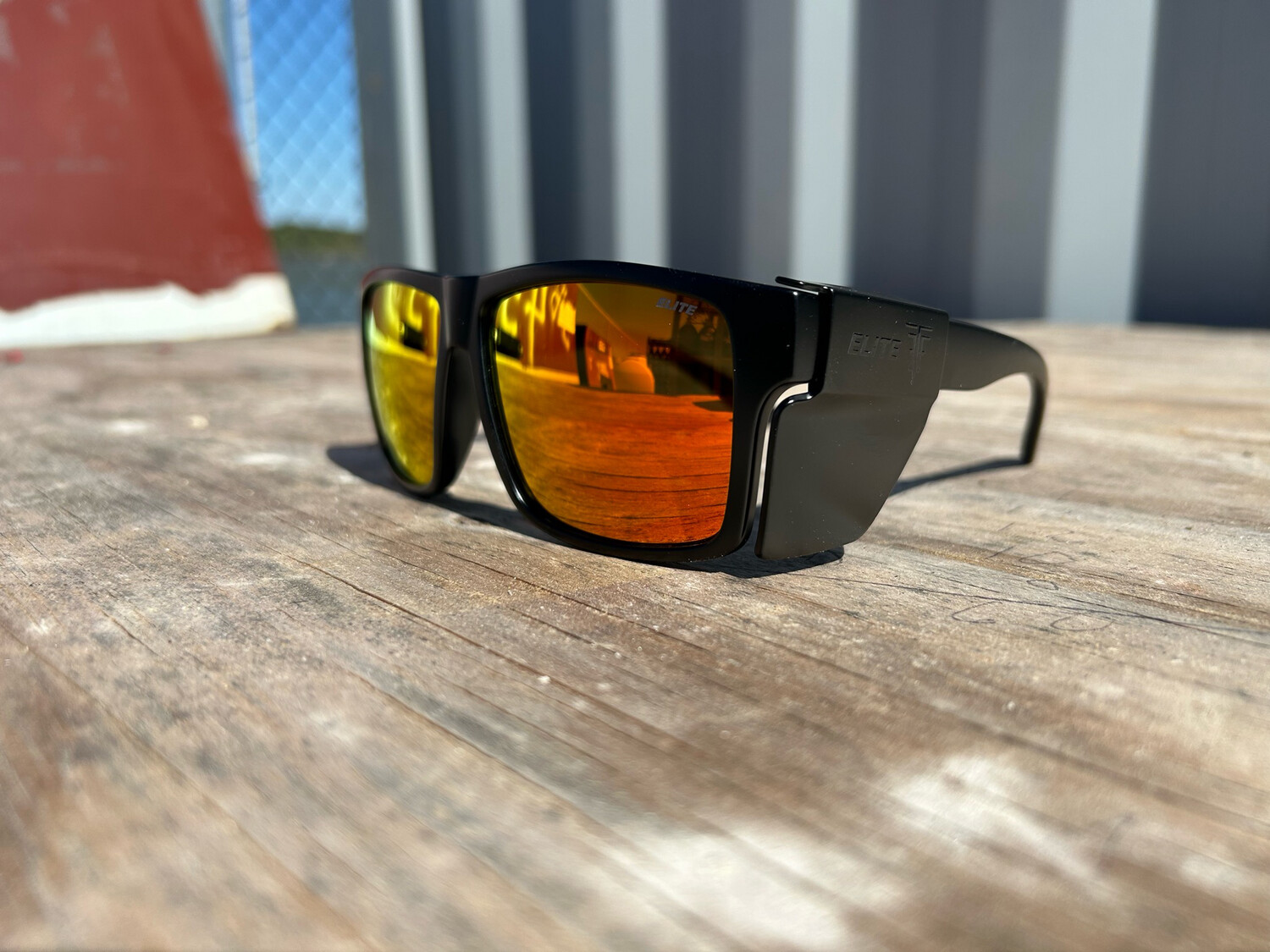 DELTA Safety Glasses Ansi Z87.1(Red) Polarized