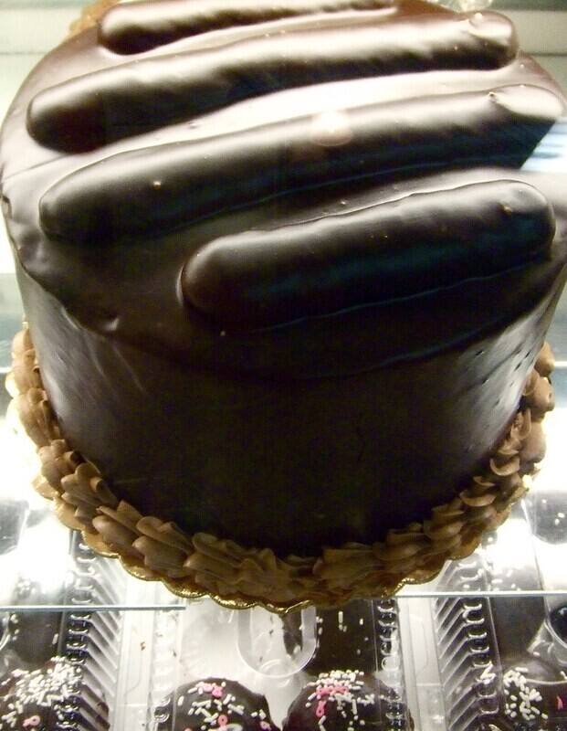 Whole Chocolate Ganache Bumpy Cake