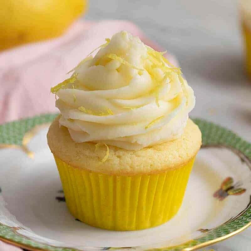 Lemon Filled Cupcakes with Lemon Frosting (6 Pack)