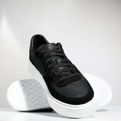 KEND Black Leather Sneakers