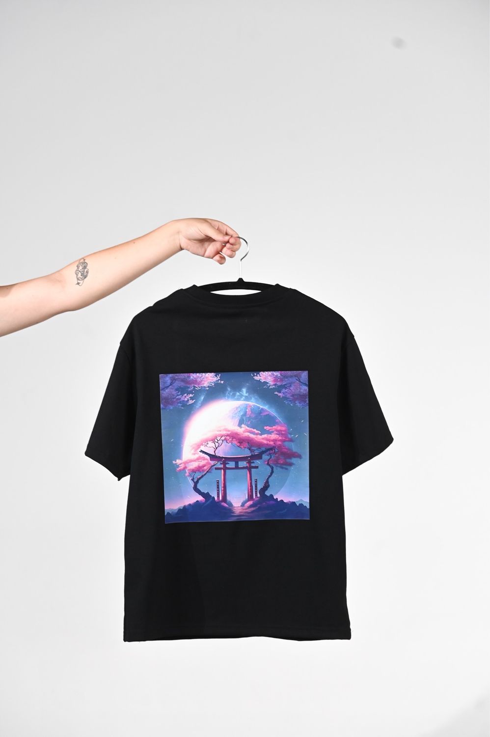 Kend Ukiyo Black Oversized T-shirt