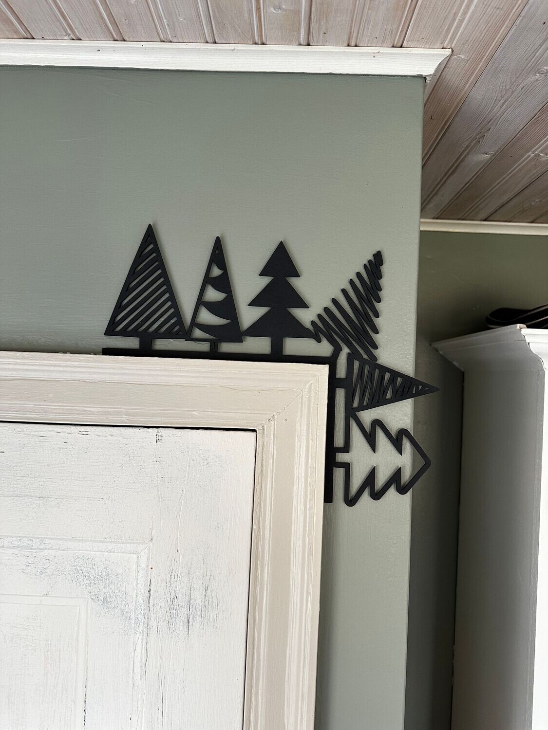 Christmas Tree Door Frame Corner Trim Topper - Black