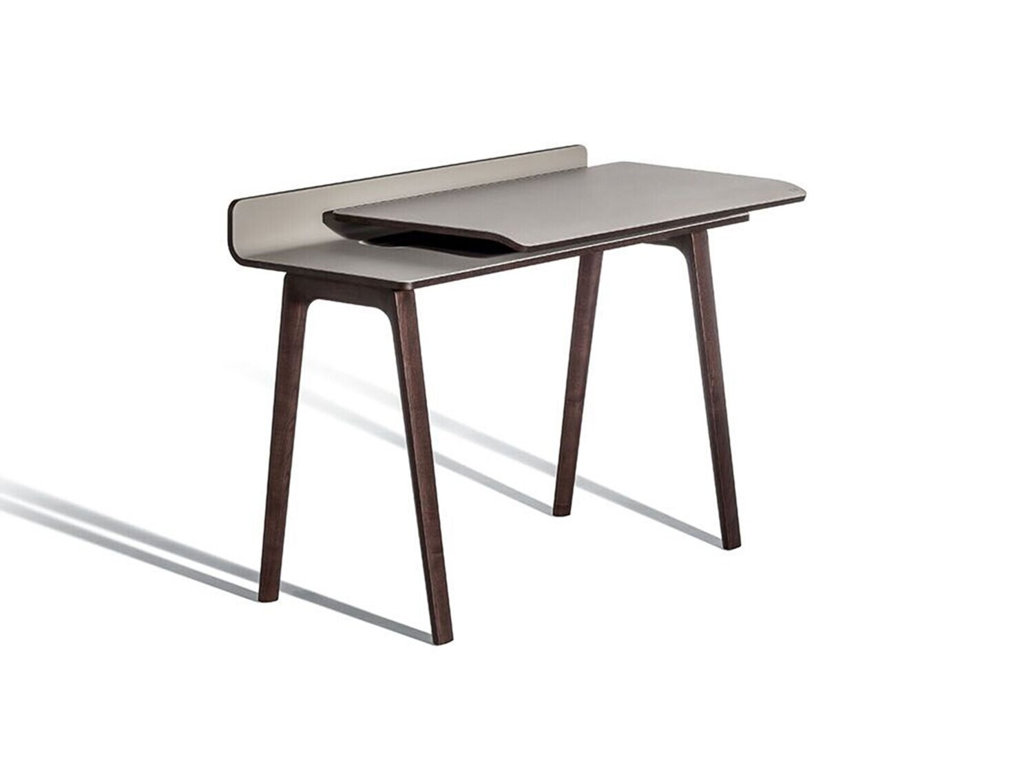 POLTRONA FRAU_Iren Freestanding design K. Oshiro