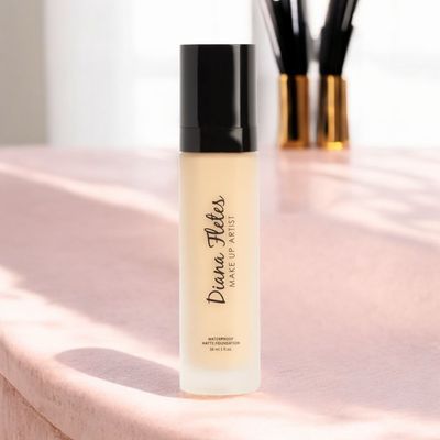 BASE MATTE DIANA FLETES