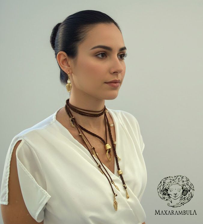 CORBATIN HOJAS DE ARBOL