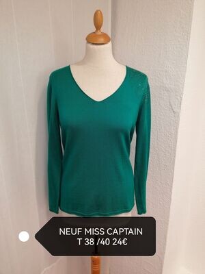 PULL FIN NEUF MISS CAPTAIN