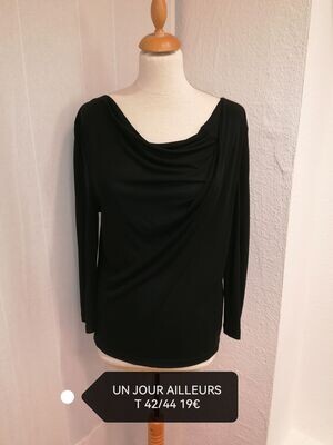 HAUT NOIR DRAPE UN JOUR AILLEURS