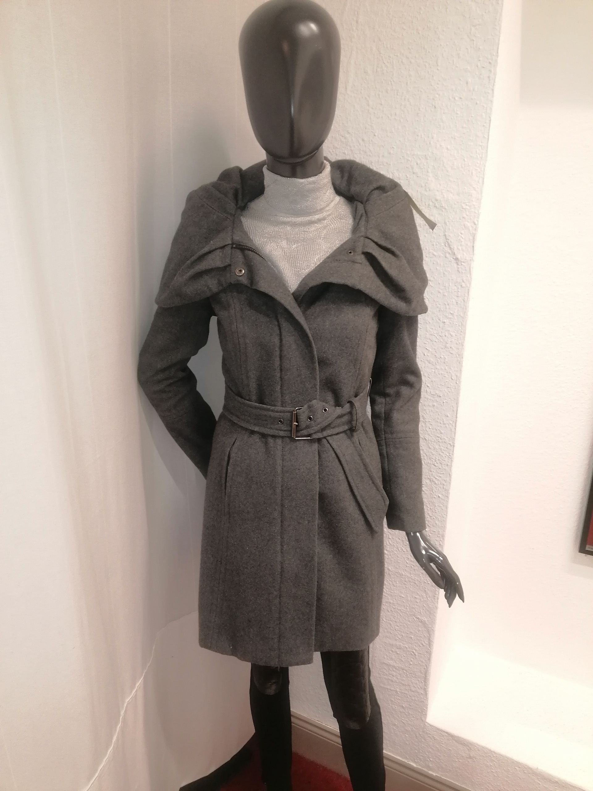 MANTEAU GRIS FONCE ZARA