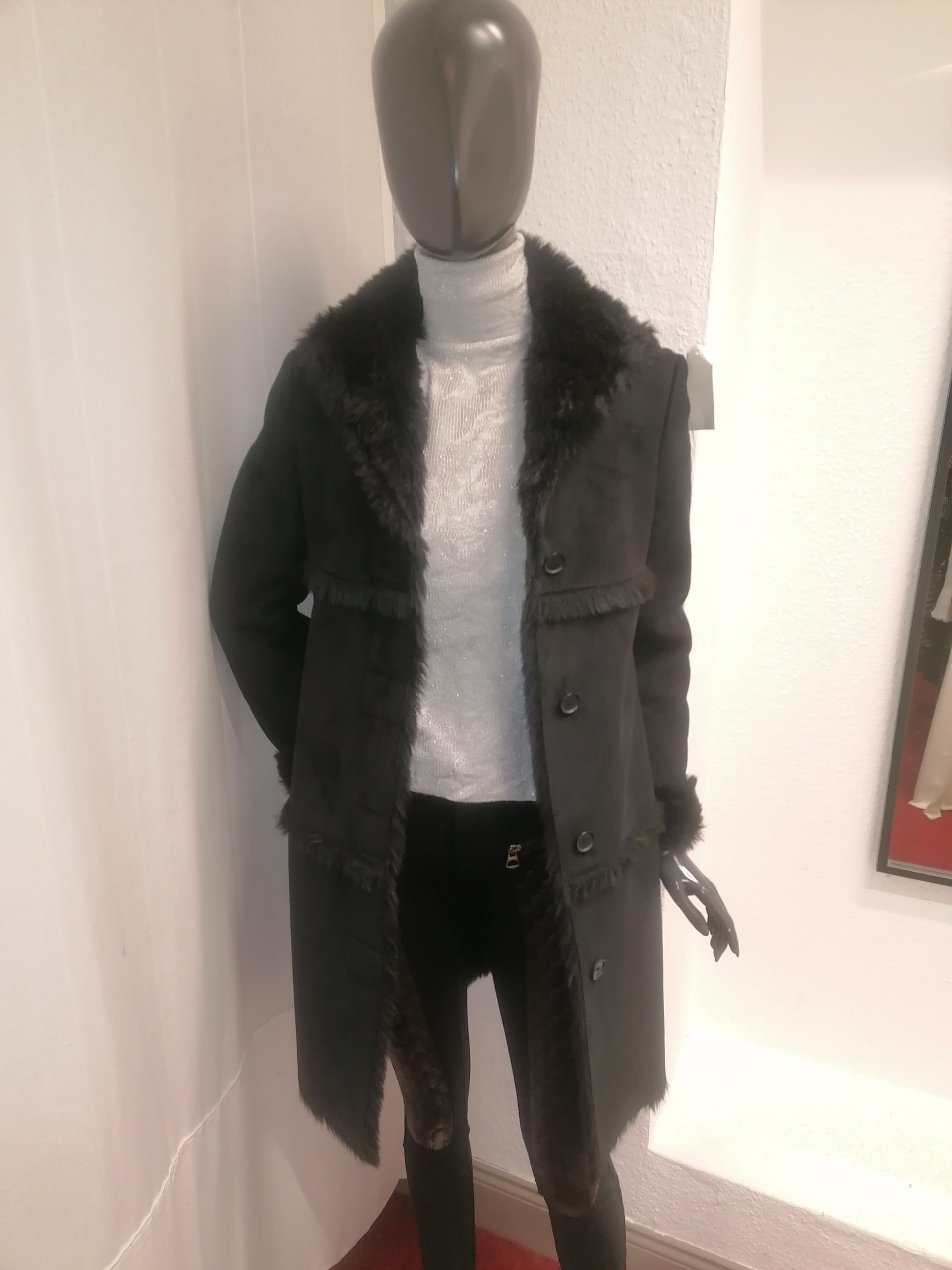 MANTEAU NOIR  PEAU DE PECHE MEXX