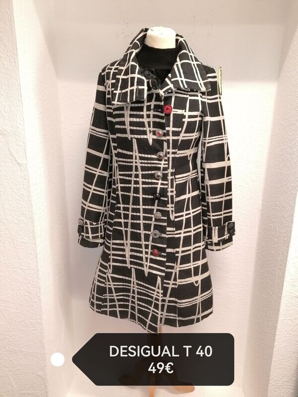 MANTEAU NOIR/BLANC DESIGUAL