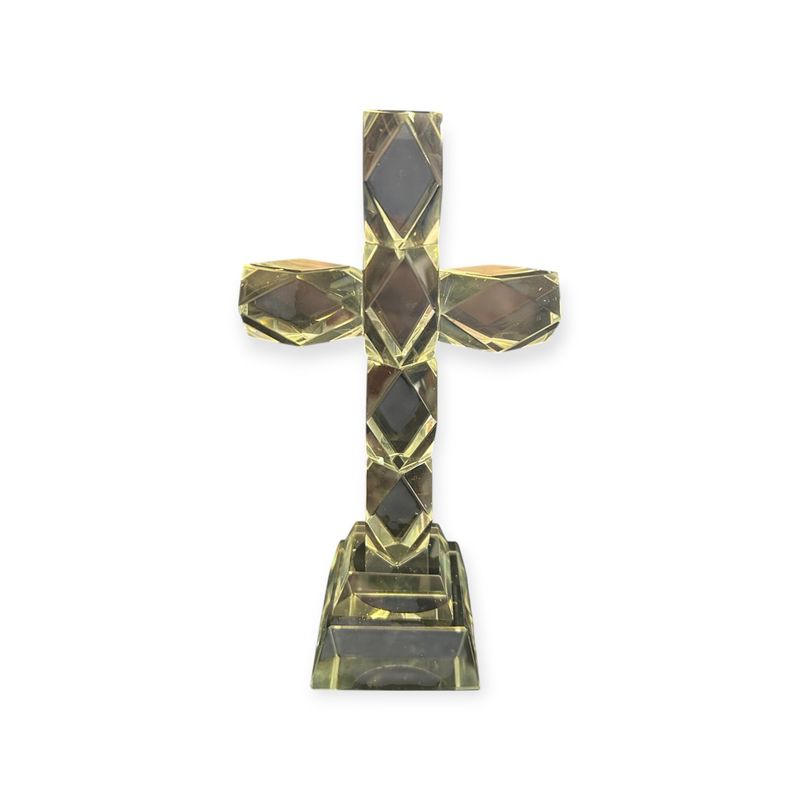 Crystal cross with Jesus standing