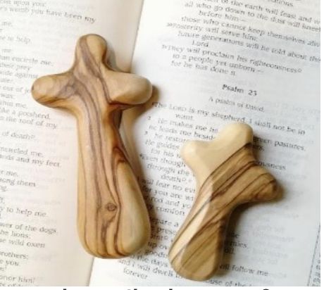 Olive wood smooth edge cross 9cm