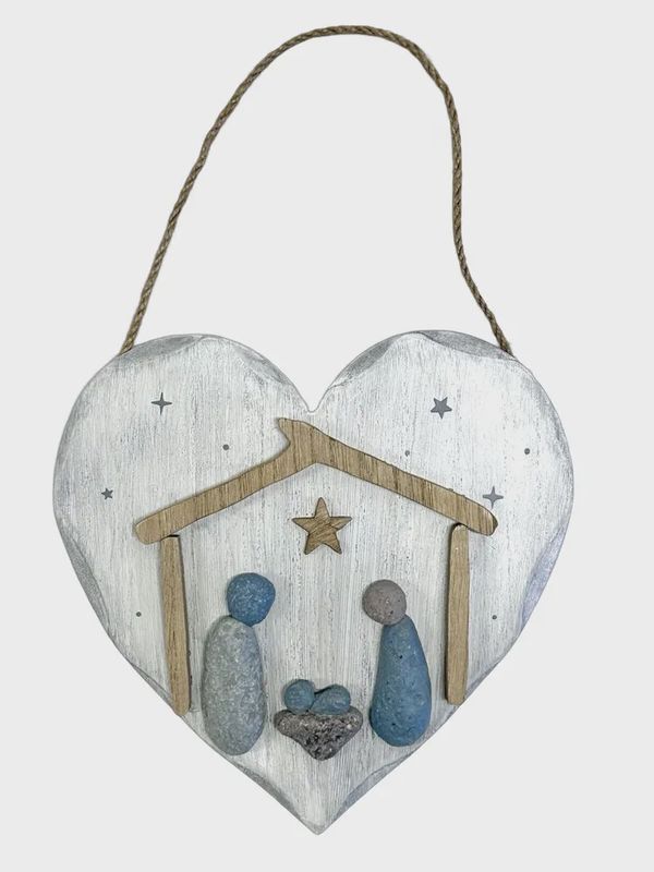 Wooden Nativity Love Heart Plaque