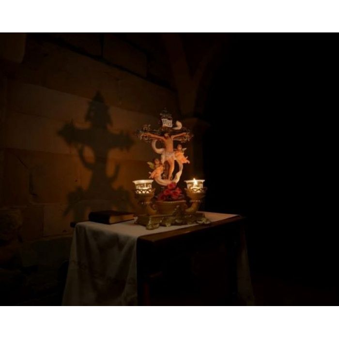 Crucifix Angel Holder 23x10.5x39CM