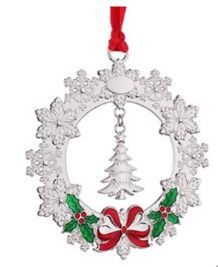 Hanging Ornament White Hill, Style: Wreath With Pendant Tree