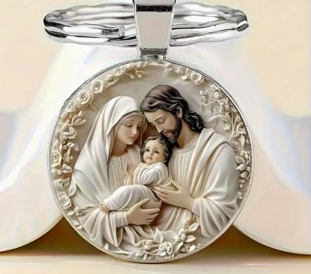 Nativity Key Chain