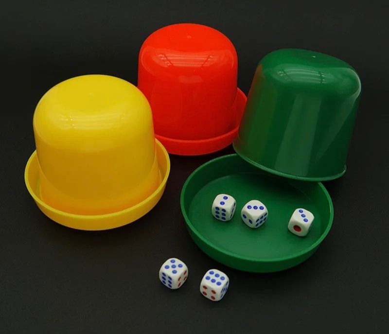 Dice Shaker Cup Game Set with Dice (Assorted Colors)