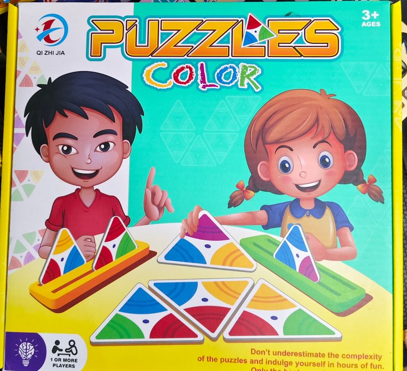 Colourful triangle puzzle game