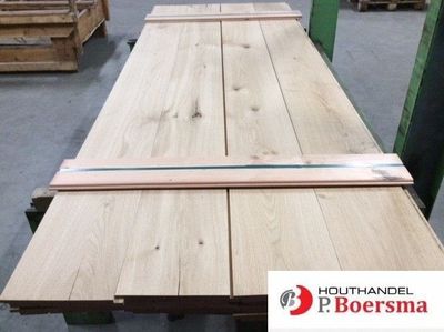 Eiken planken halfhouts sponning rest partij.